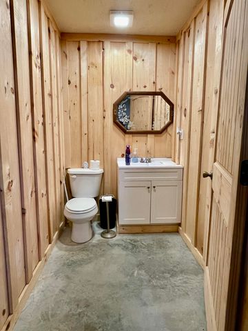 9396 Hwy Zz, Mountain Grove, MO 65711