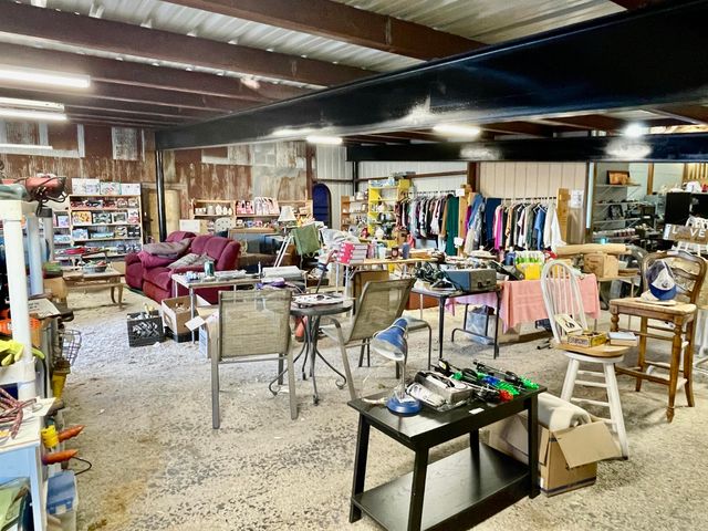 9396 Hwy Zz, Mountain Grove, MO 65711