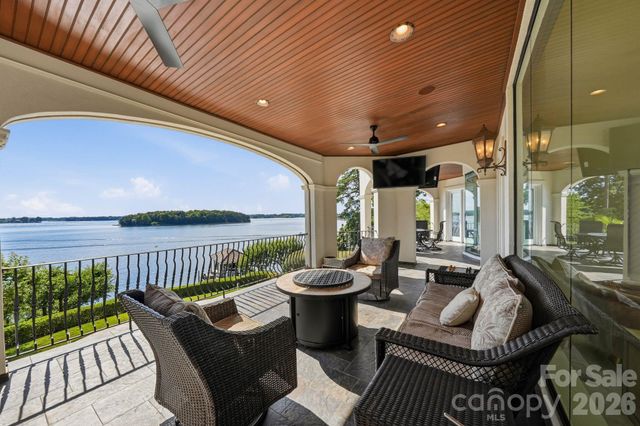 16920 Harbor Master Cove, Cornelius, NC 28031