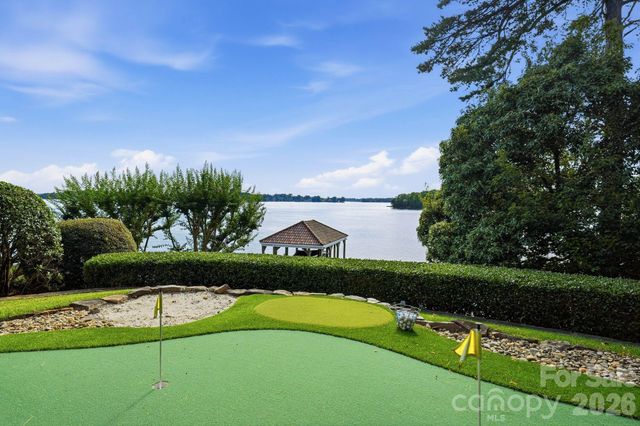 16920 Harbor Master Cove, Cornelius, NC 28031
