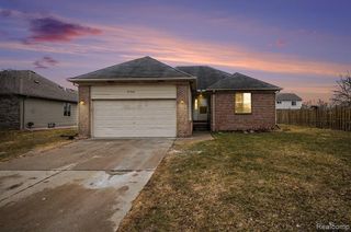 21864 Laurel Street, Clinton Township, MI 48035