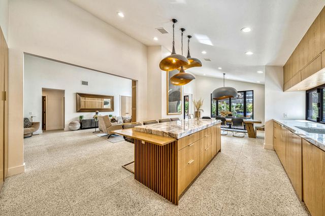 17 Lincoln Place, Rancho Mirage, CA 92270