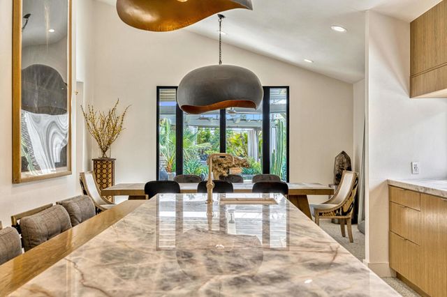 17 Lincoln Place, Rancho Mirage, CA 92270