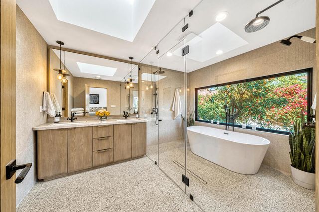 17 Lincoln Place, Rancho Mirage, CA 92270