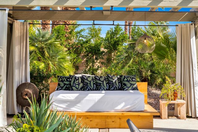 17 Lincoln Place, Rancho Mirage, CA 92270