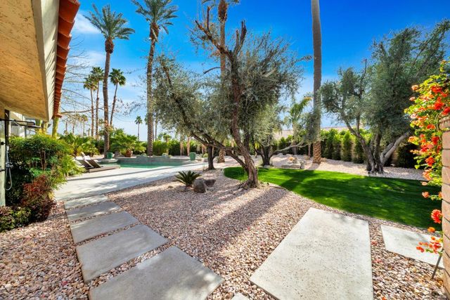 17 Lincoln Place, Rancho Mirage, CA 92270