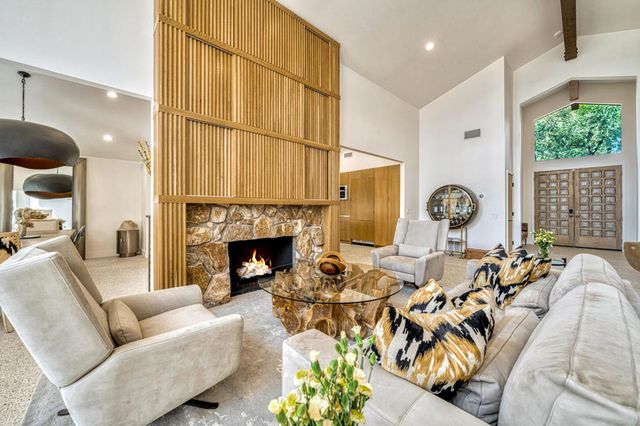 17 Lincoln Place, Rancho Mirage, CA 92270