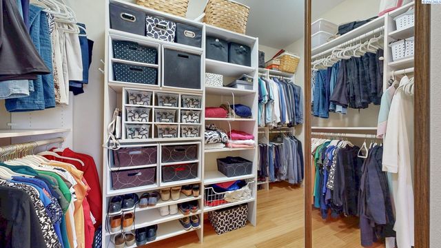 1244 Glenwood Court, Richland, WA 99352