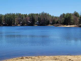 32 Deerpoint Drive, Hillsborough, NH 03244