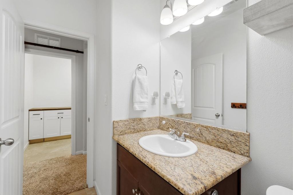 Image 26 of property listing at 1383 E Donnybrook Place, Hanford, CA 93230