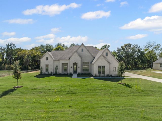 311 Mayberry Way, Waxahachie, TX 75167