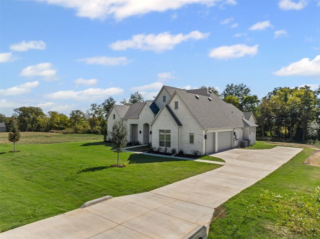 311 Mayberry Way, Waxahachie, TX 75167