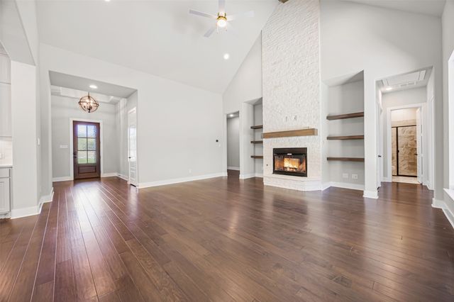 311 Mayberry Way, Waxahachie, TX 75167
