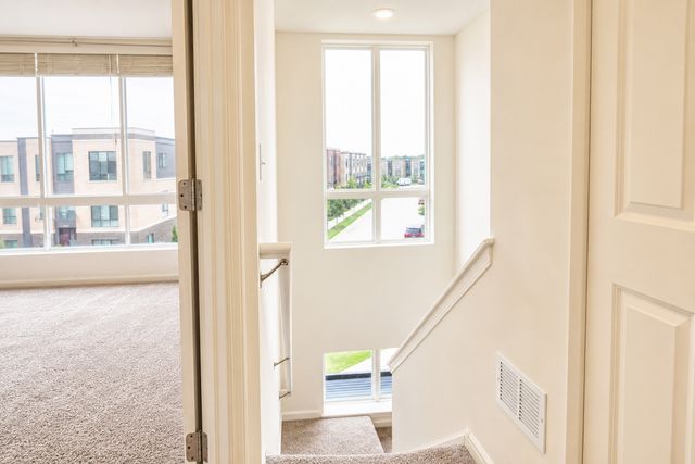 2323 prestige Place 1, Schaumburg, IL 60173