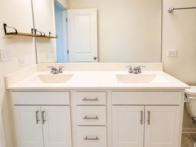 2323 prestige Place 1, Schaumburg, IL 60173