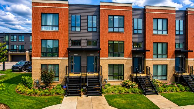 2323 prestige Place 1, Schaumburg, IL 60173