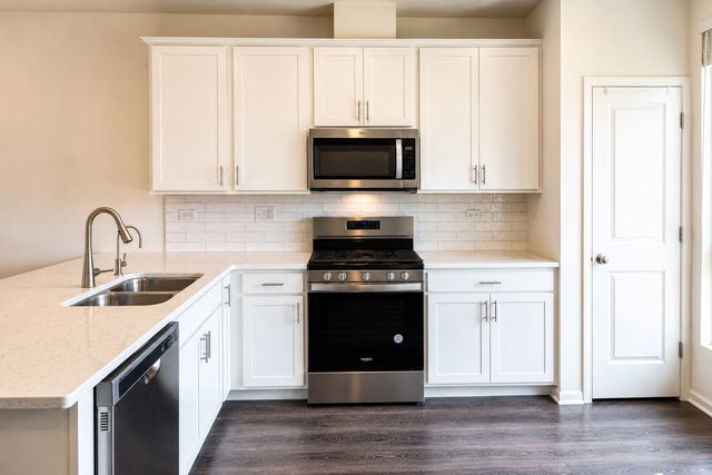 2323 prestige Place 1, Schaumburg, IL 60173