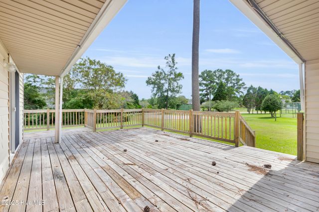 125 Pirates Road 8, New Bern, NC 28562