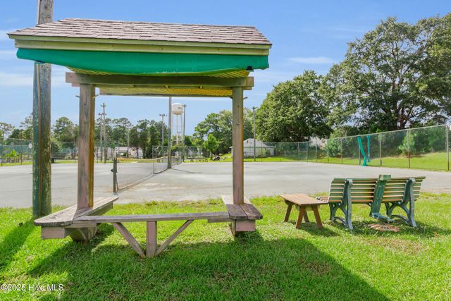 125 Pirates Road 8, New Bern, NC 28562
