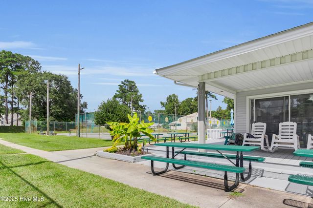 125 Pirates Road 8, New Bern, NC 28562