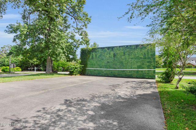 125 Pirates Road 8, New Bern, NC 28562