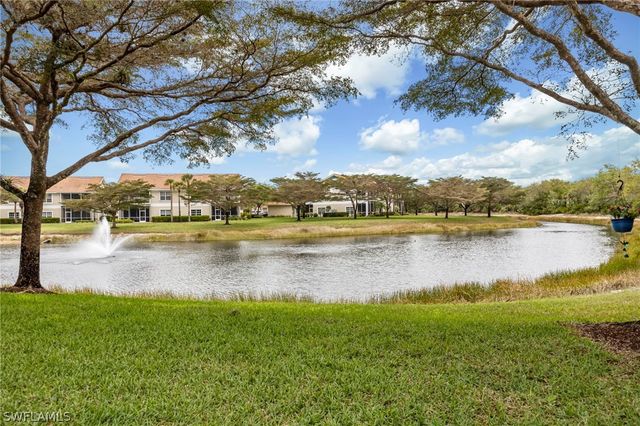 5605 Sherborn DR 102, Naples, FL 34110