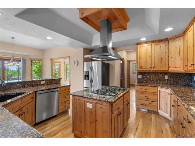 2024 Trail Ridge Cir, Eaton, CO 80615