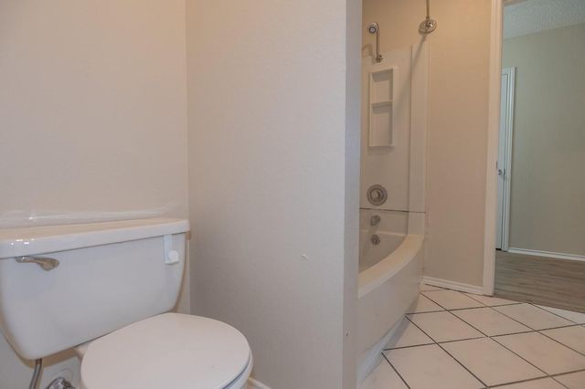 925 Chisholm CV, Round Rock, TX 78681