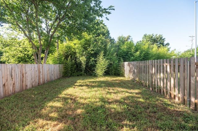 925 Chisholm CV, Round Rock, TX 78681