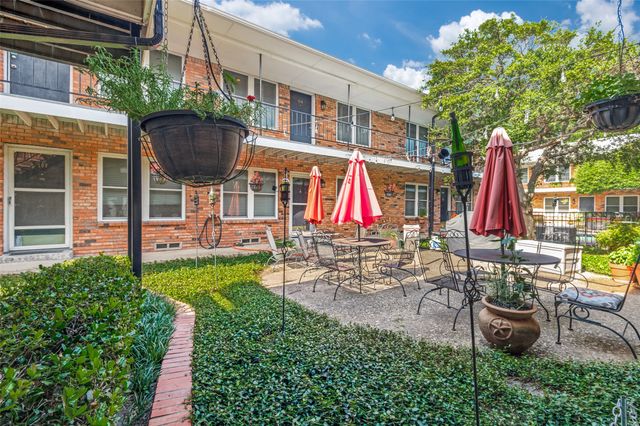 4206 Newton Avenue 204, Dallas, TX 75219