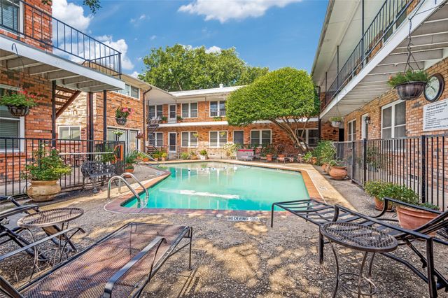 4206 Newton Avenue 204, Dallas, TX 75219