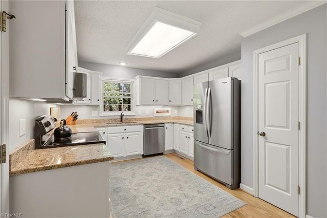 6006 Michael Road, Mcleansville, NC 27301