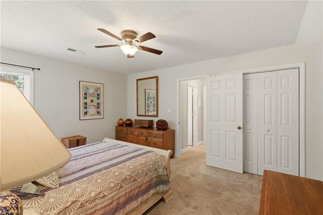 6006 Michael Road, Mcleansville, NC 27301