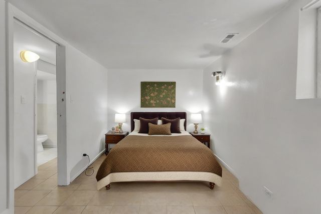 5032 Crain Street, Skokie, IL 60077