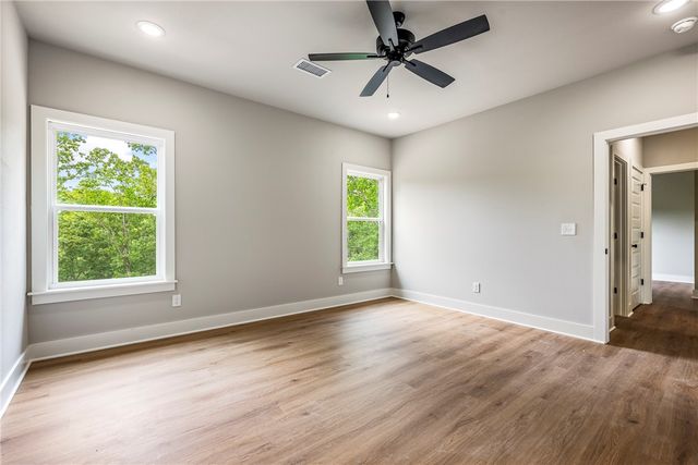 18 Winchelsea Lane, Bella Vista, AR 72714