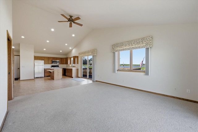11 S 1st STREET, Oostburg, WI 53070