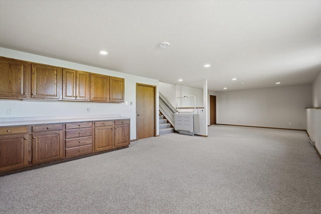 11 S 1st STREET, Oostburg, WI 53070