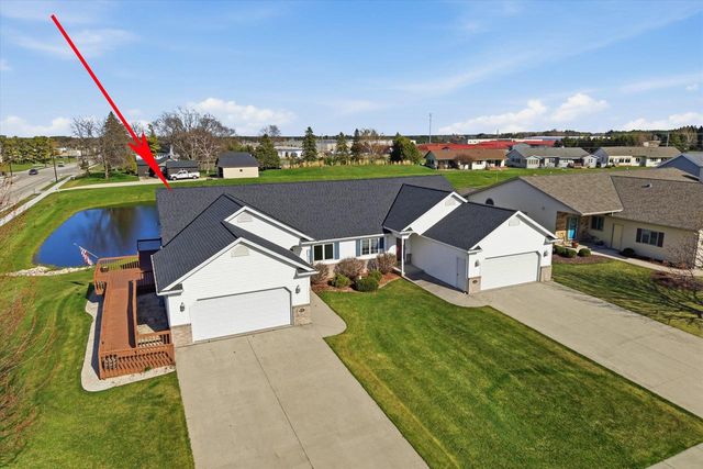 11 S 1st STREET, Oostburg, WI 53070
