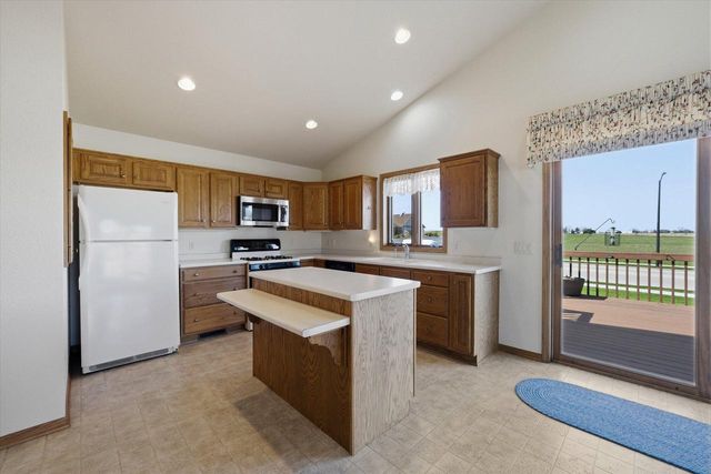11 S 1st STREET, Oostburg, WI 53070