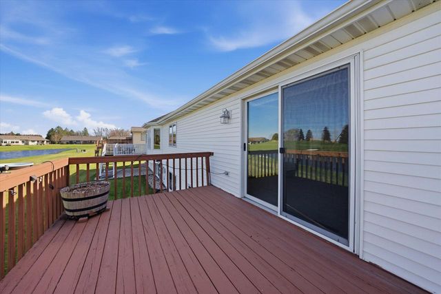 11 S 1st STREET, Oostburg, WI 53070