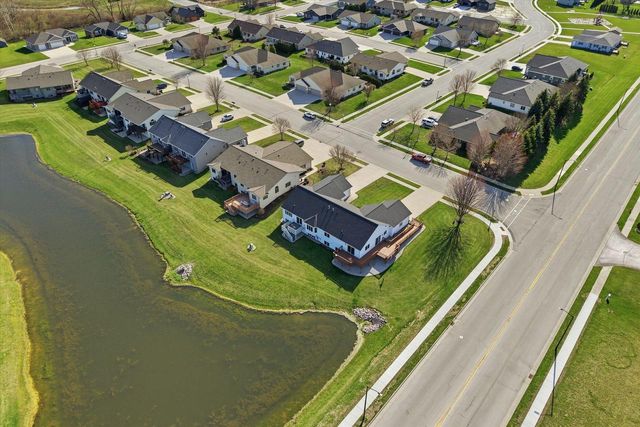 11 S 1st STREET, Oostburg, WI 53070