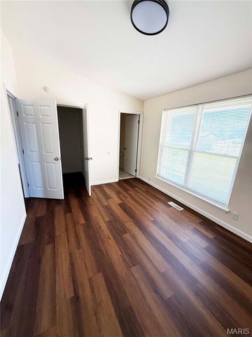 10427 Briarbend Drive 9, Unincorporated, MO 63146