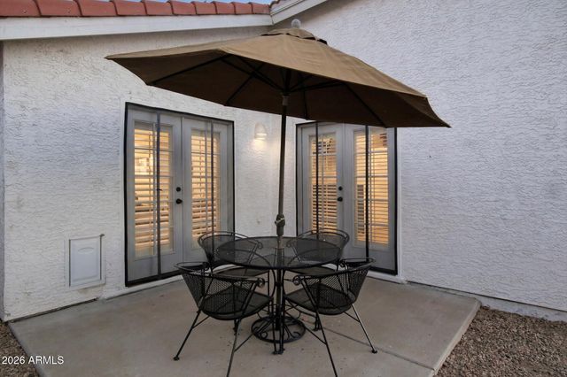 7824 W JULIE Drive, Glendale, AZ 85308