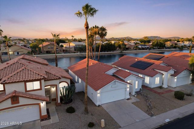7824 W JULIE Drive, Glendale, AZ 85308