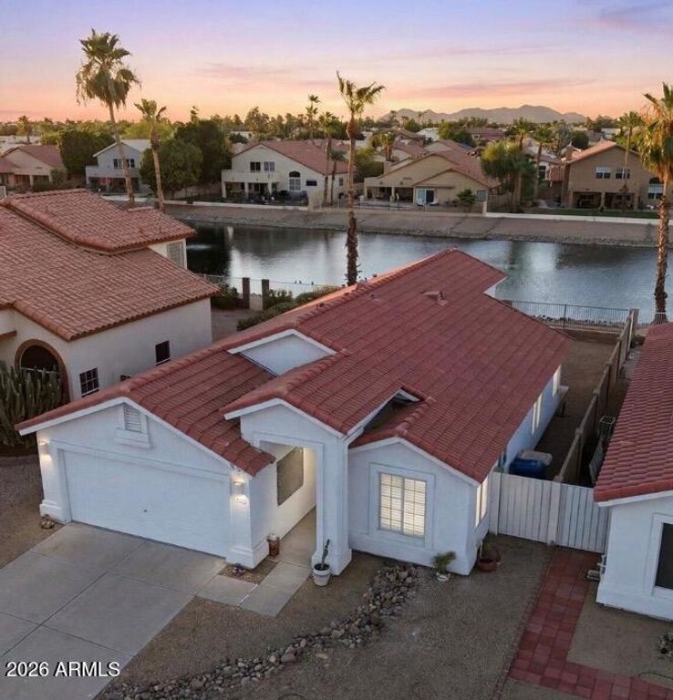 7824 W JULIE Drive, Glendale, AZ 85308 — photo 2