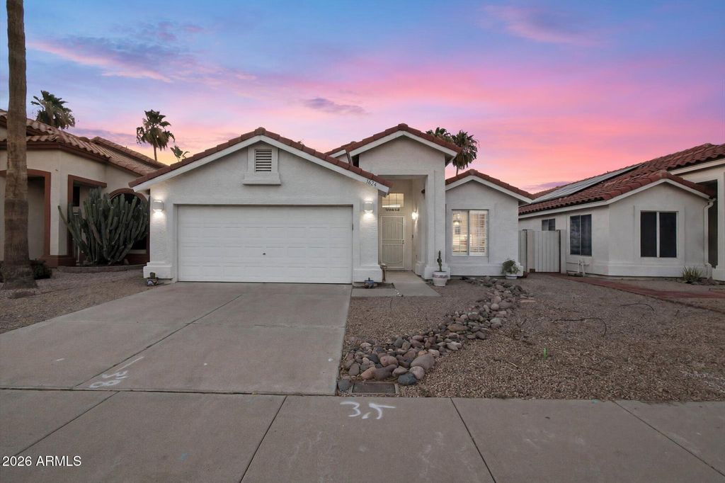 7824 W JULIE Drive, Glendale, AZ 85308 — photo 3