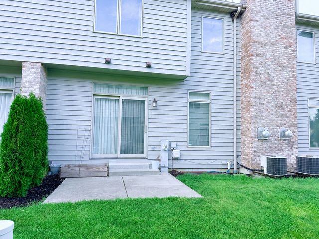 168 Mayo Court, Elmhurst, IL 60126
