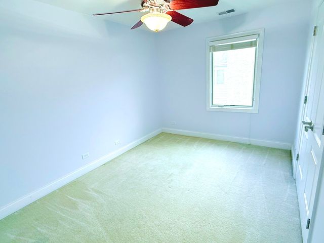168 Mayo Court, Elmhurst, IL 60126