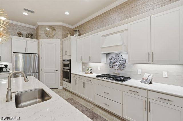 8961 Bahama Swallow WAY, Naples, FL 34120