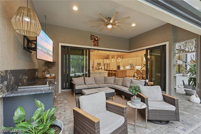 8961 Bahama Swallow WAY, Naples, FL 34120